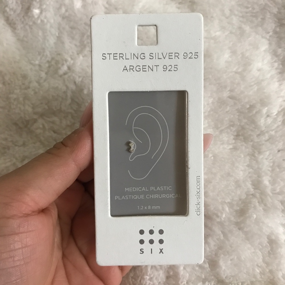Tragus earring